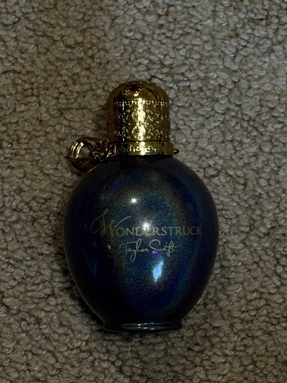 Taylor Swift Wonderstruck Iridescent Gold & Blue Perfume Bottle